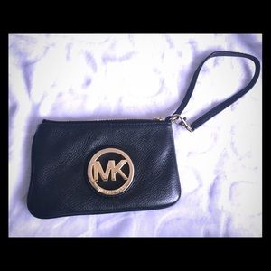 Michael Kors wristlet